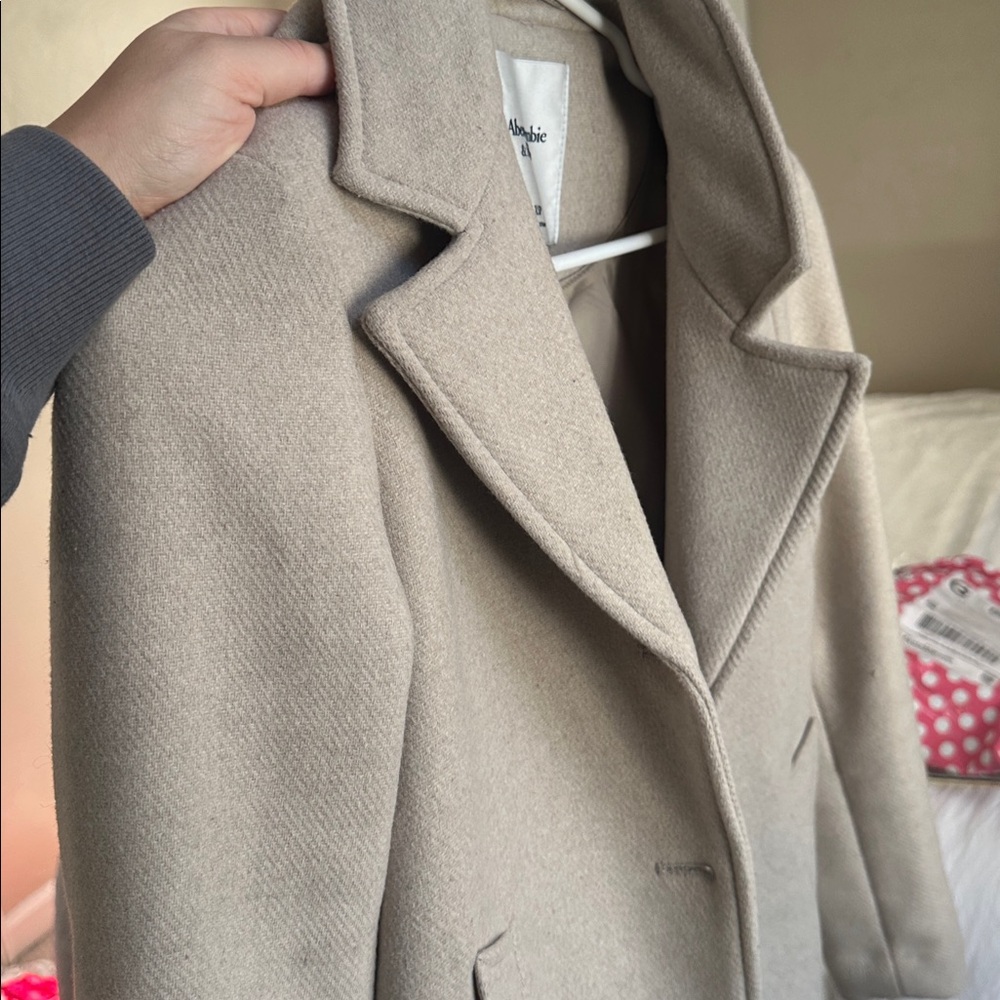 Abercrombie & Fitch Women's Gray Trench Coat